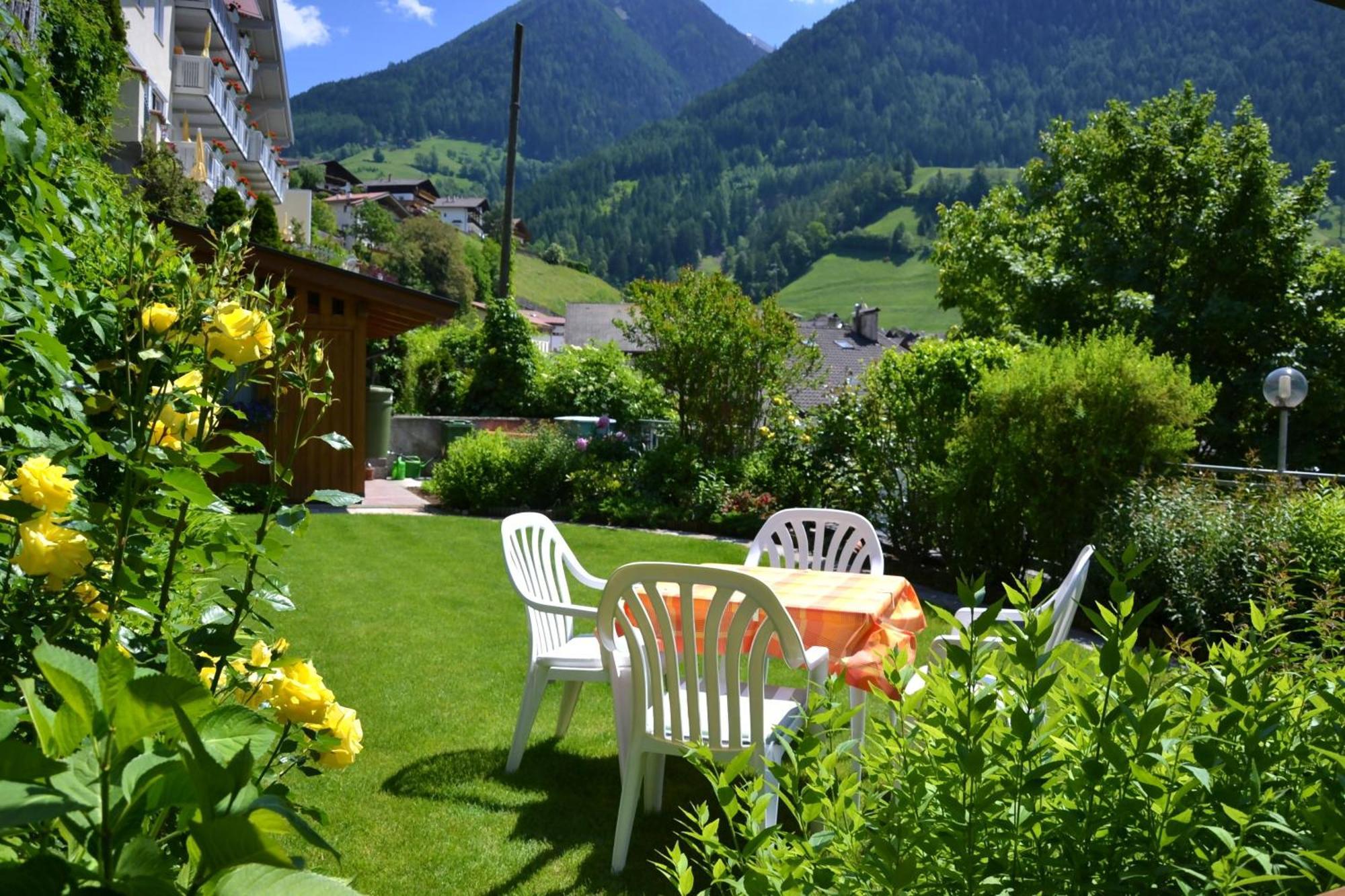 Residence Talblick Sankt Leonhard in Passeier Buitenkant foto